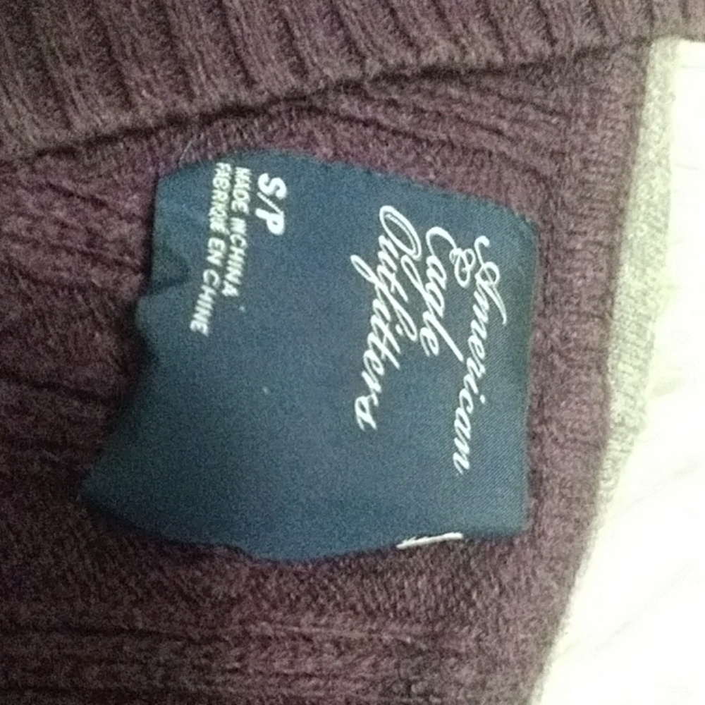 Sweter - Picture 2 of 2